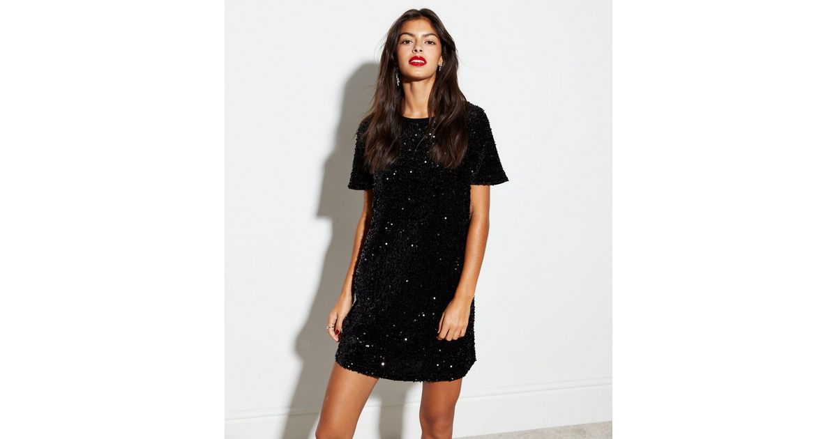 Cap Sleeve Sequin Short Dress in Black