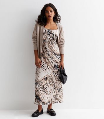 Petite Brown Tiger Print Strappy Midaxi Dress New Look