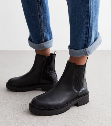 Black leather 2025 look chelsea boots