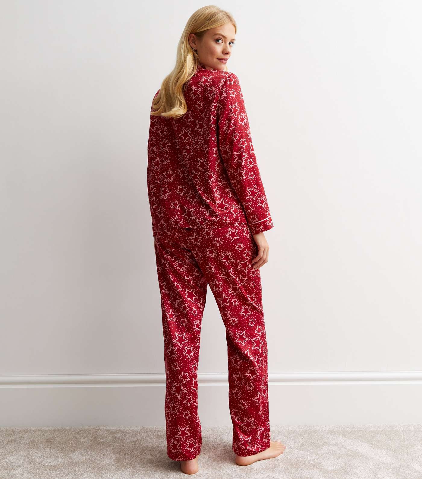 Red Satin Revere Pyjama Set with Star Print Image 4