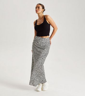Urban Bliss Geometric Satin Maxi Skirt New Look
