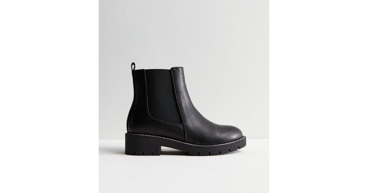 Extra Wide Fit Black LeatherLook Chelsea Boots New Look