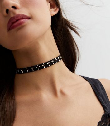 Studded choker 2025