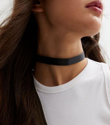 Leather clearance neck choker