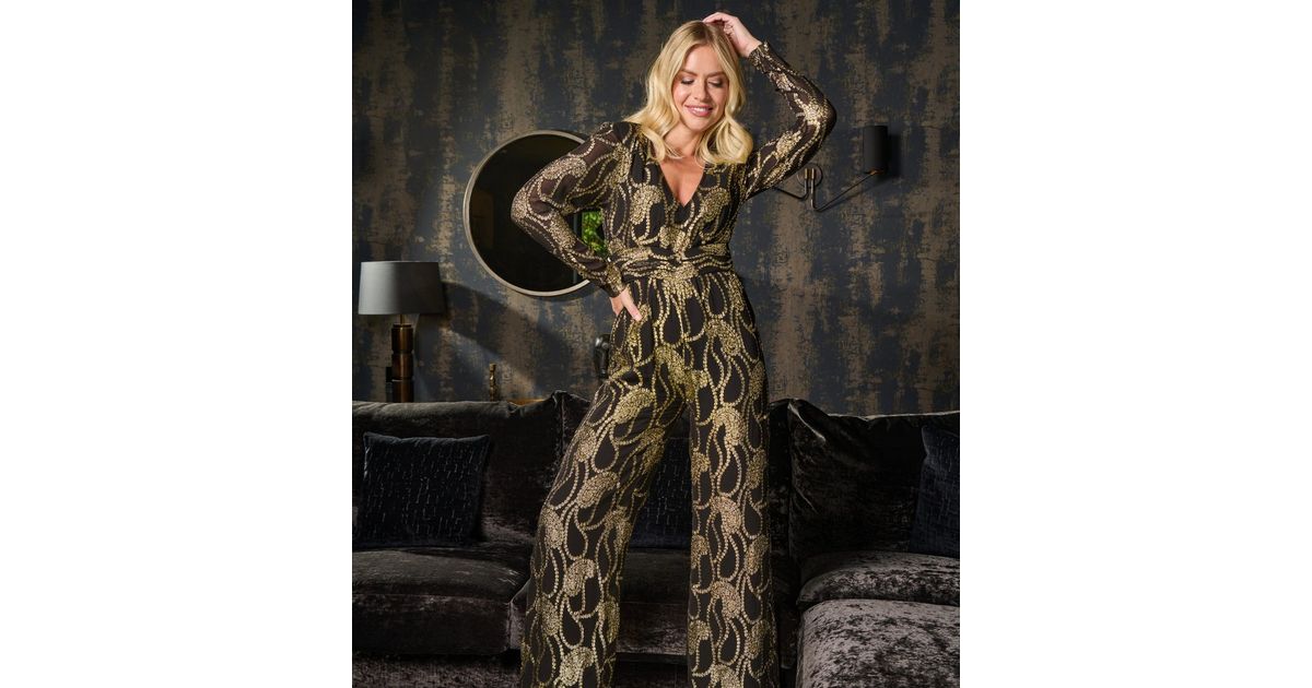 A You Help Me Find This Jumpsuit? 