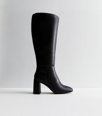 Block heel 2025 boots new look