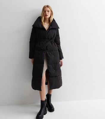 Black wrap shop puffer jacket