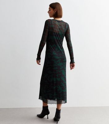 Green Camo Print Long Sleeve Midaxi Dress New Look