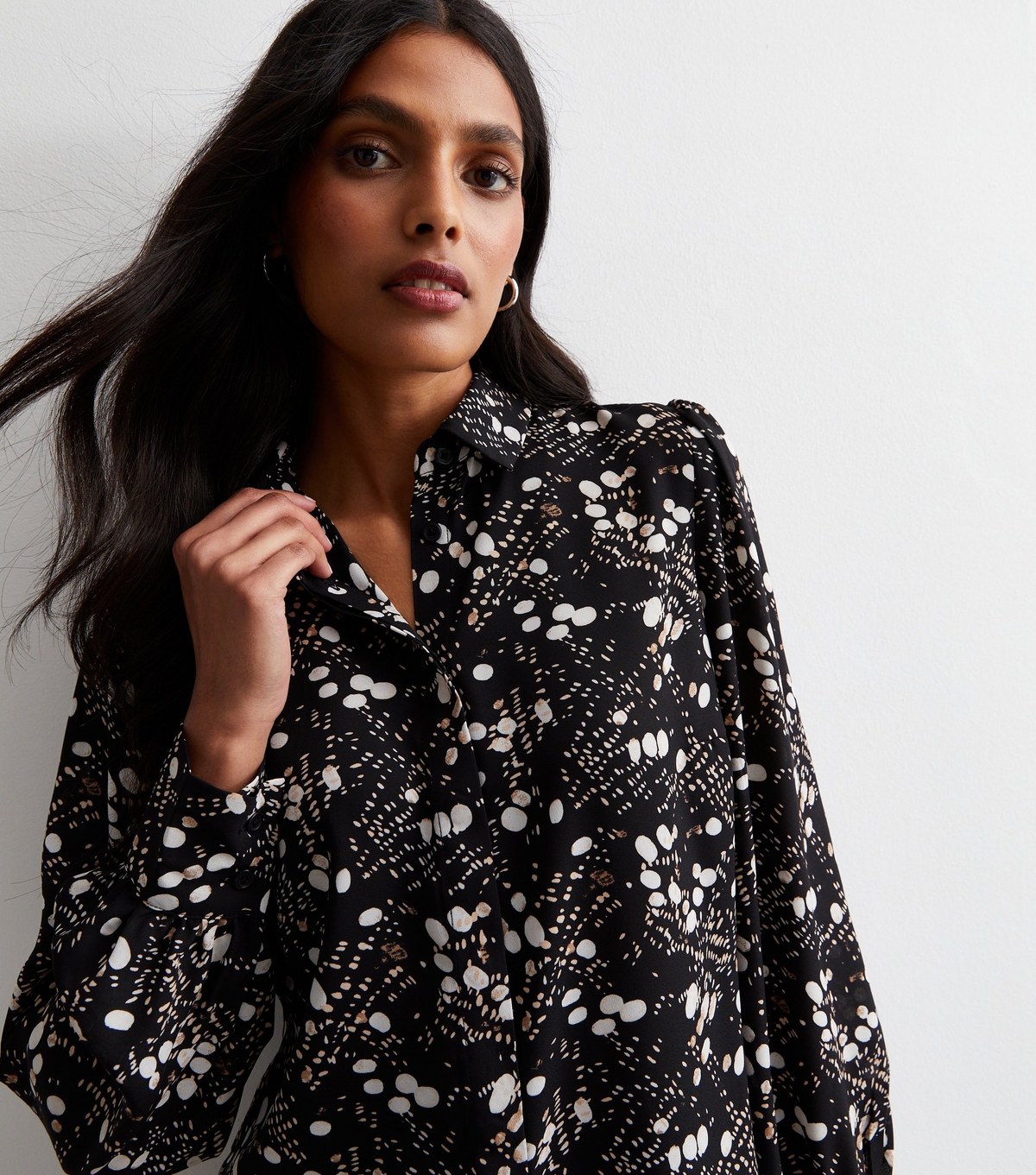 Women's Black Abstract Star Print Collared Shirt New Look