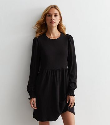 Black Crinkle Long Sleeve Smock Mini Dress New Look