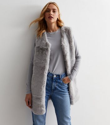 Grey fur shop gilet womens