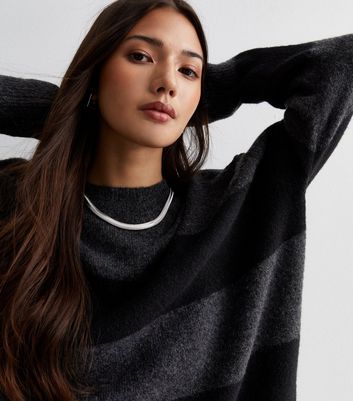 Black oversized jumper sale