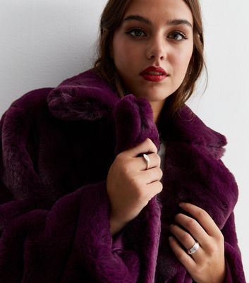 Burgundy faux fur deals coat new look