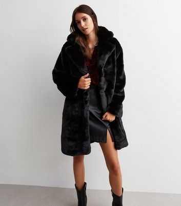 Gini London Black Collared Faux Fur Coat New Look