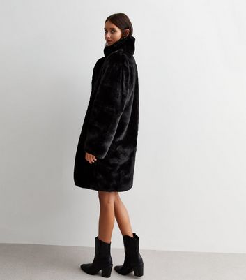 Gini London Black Collared Faux Fur Coat New Look