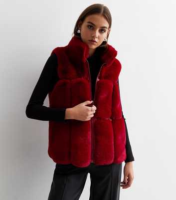 Gini London Red Faux Fur Zip Jacket