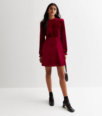 Long sleeve hotsell velvet formal dresses