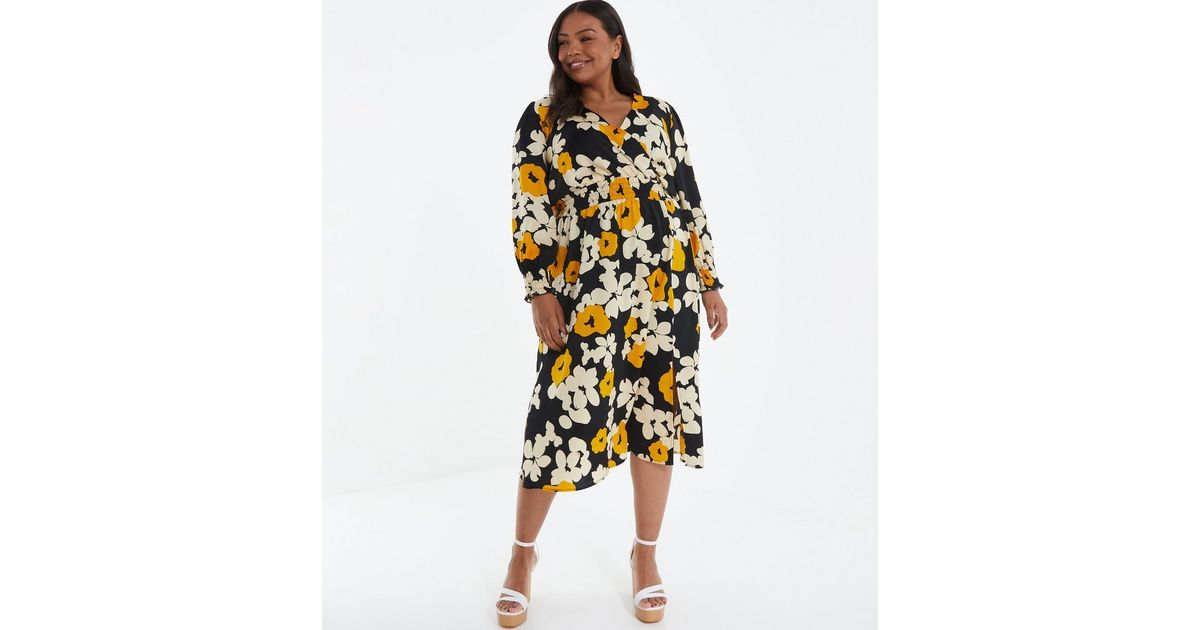 QUIZ Curves Black Floral Wrap Midi Dress New Look