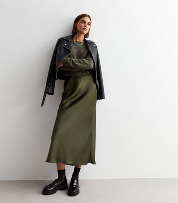 Khaki silk 2024 midi skirt