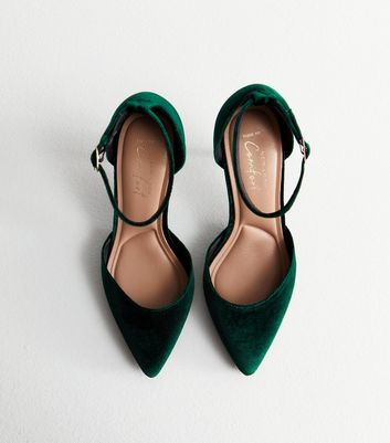 Wide Fit Dark Green Velvet Heel Court Shoes New Look