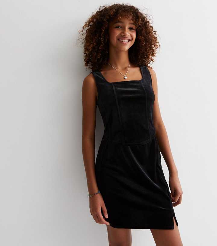 Girls Black Velvet Mini Tube Skirt