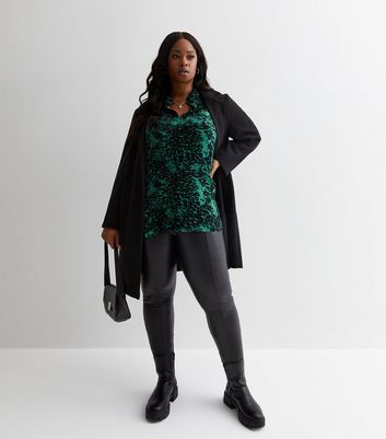 ONLY Curves Green Animal Print Long Sleeve Shirt New Look