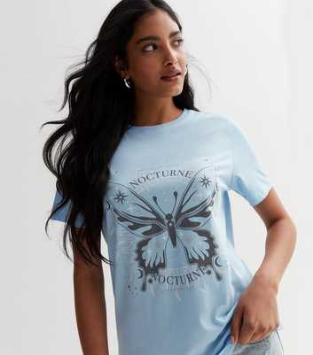 New Look Women's Pale Blue Cotton Chicago Logo T-Shirt - UK 6