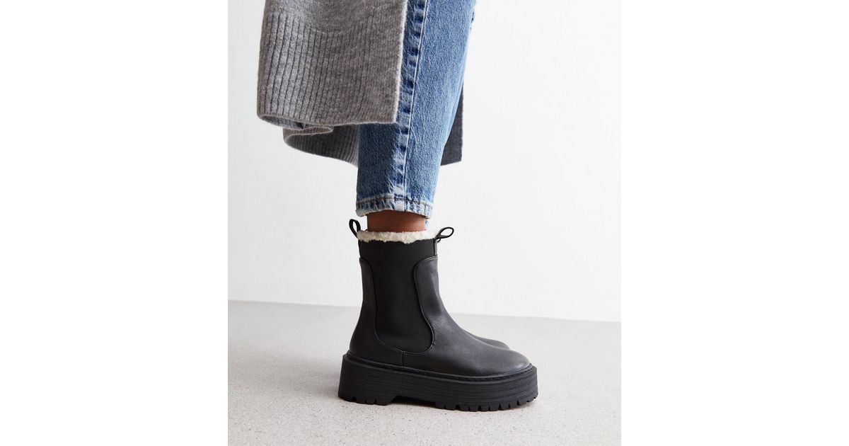 Public Desire Black Leather-Look Chunky Teddy Lined Chelsea Boots New Look