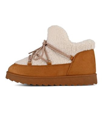 Mini sale snow boots