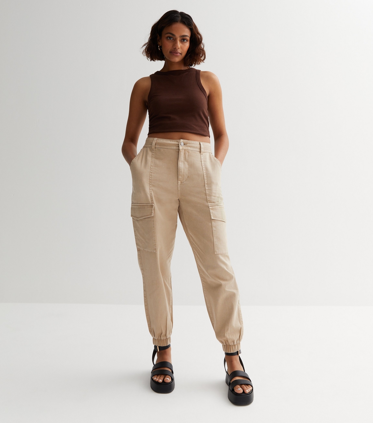 Women's Petite Stone Cotton Cuffed Cargo Trousers New Look