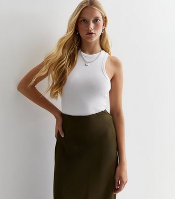 Pencil skirt hotsell white vest