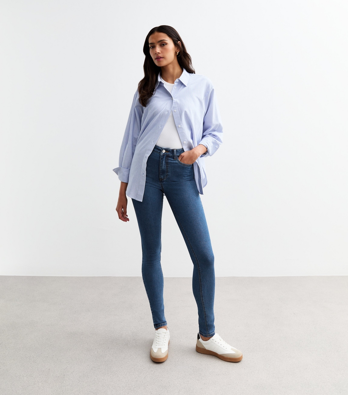 Women's Tall Mid Blue Mid Rise Amie Skinny Jeans New Look