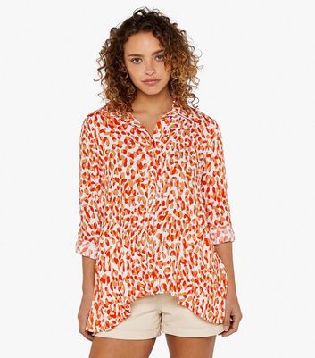 Apricot Coral Animal Print Dip Hem Shirt New Look
