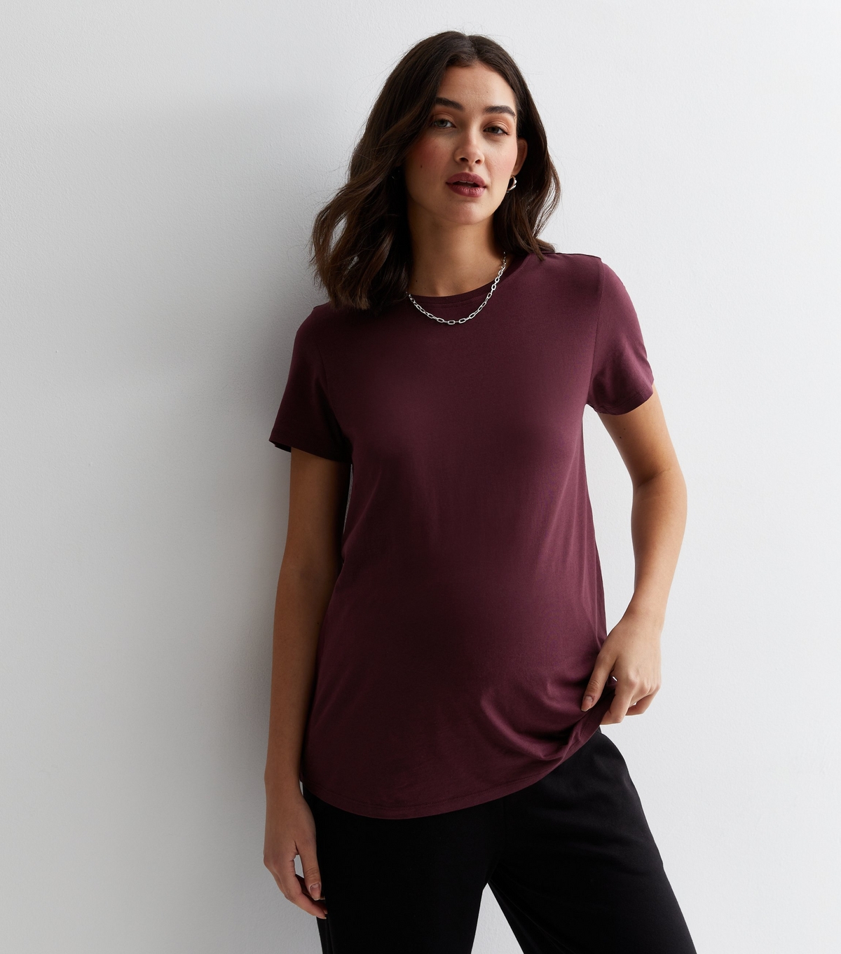 Women's Maternity Burgundy Cotton Short Sleeve T-Shirt New Look