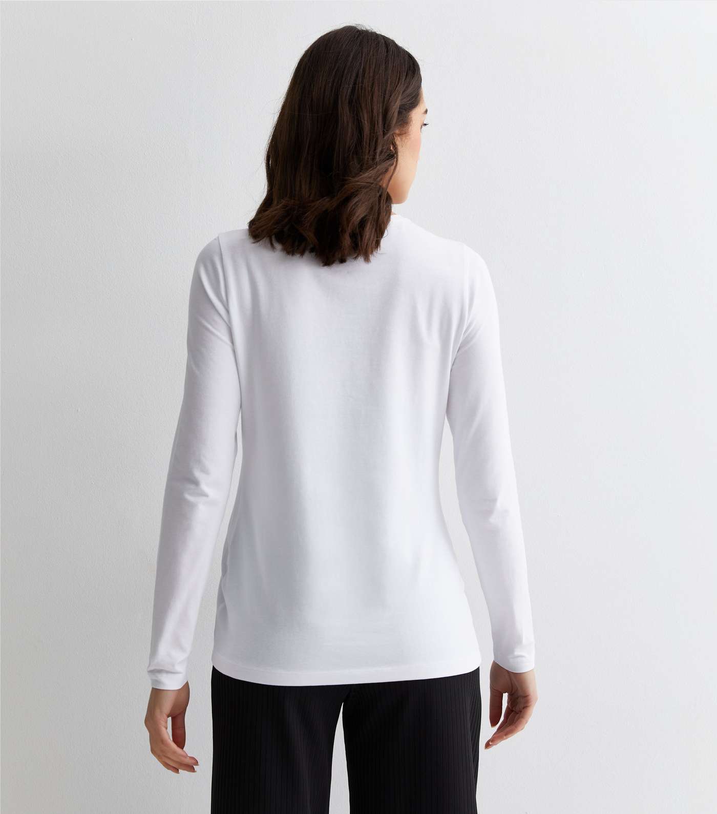 Maternity White Jersey Long Sleeve Top Image 4
