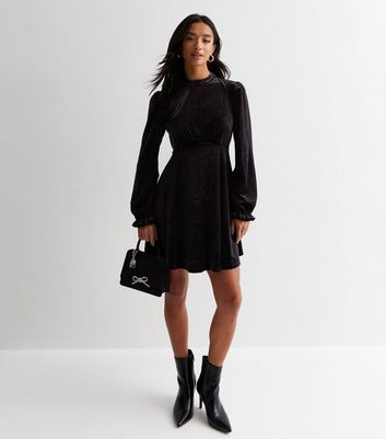 Black velvet mini dress long outlet sleeve