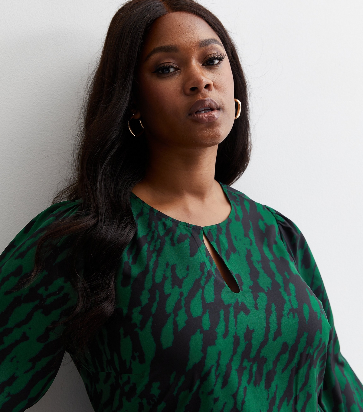 Women's Plus Size Green Tie Dye Print Keyhole Peplum Top Curves New Look