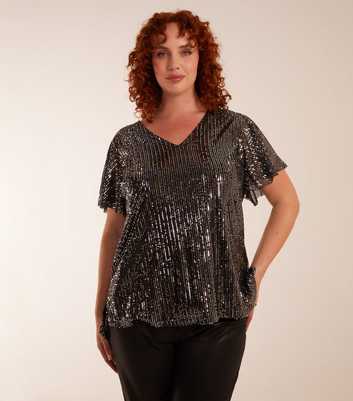 Blue Vanilla Curves Black Metallic Sequin V Neck Top