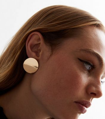 Gold Statement Flat Circle Stud Earrings New Look
