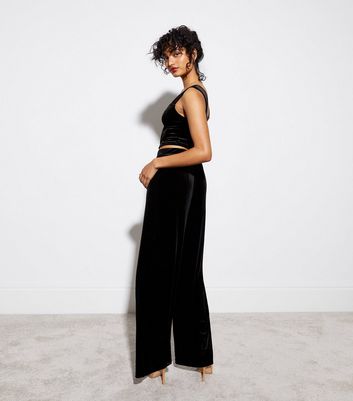 Buy KASSUALLY Black Velvet Pleated Trouser online