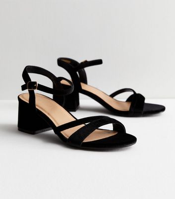 Block heel velvet sandals best sale