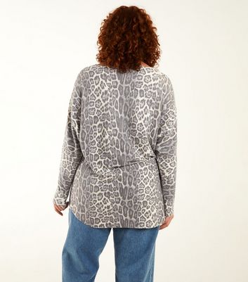 Grey animal outlet print jumper