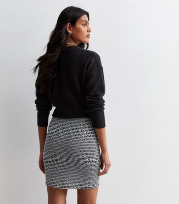 Black Abstract Mini Tube Skirt New Look