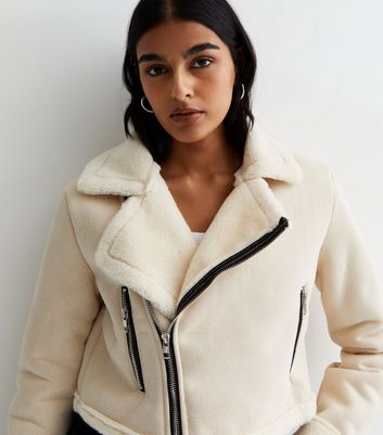 Faux fur 2024 hooded cropped jacket