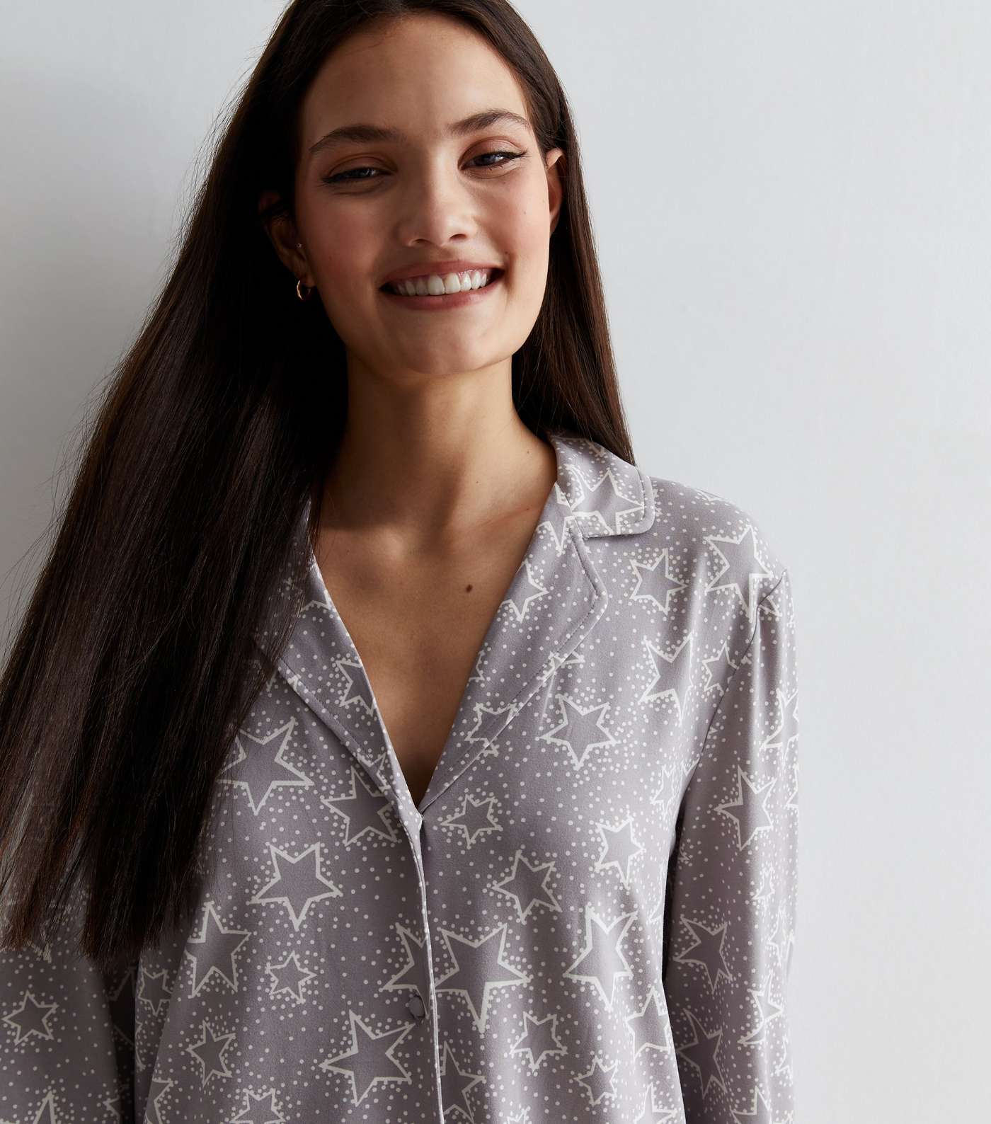 Light Grey Revere Trouser Pyjama Set with Star Print Image 2