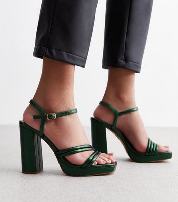 Hunter cheap green sandals