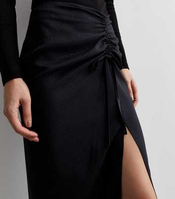 Black Jacquard Ruched Split Hem Midaxi Skirt