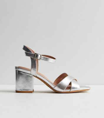 Silver sandals low heel sale wide width