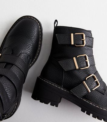 New look clearance black buckle boots