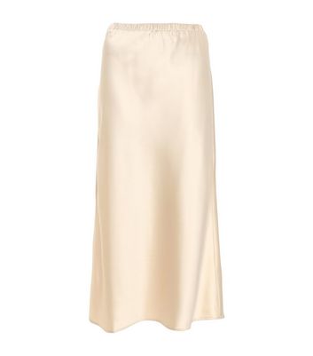 QUIZ Petite Cream Satin Midaxi Skirt New Look